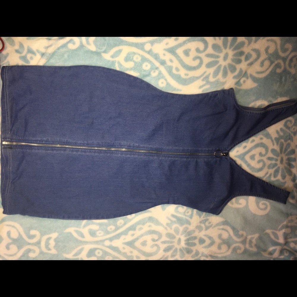 Got it at rul21 it’s small but can fit a medium